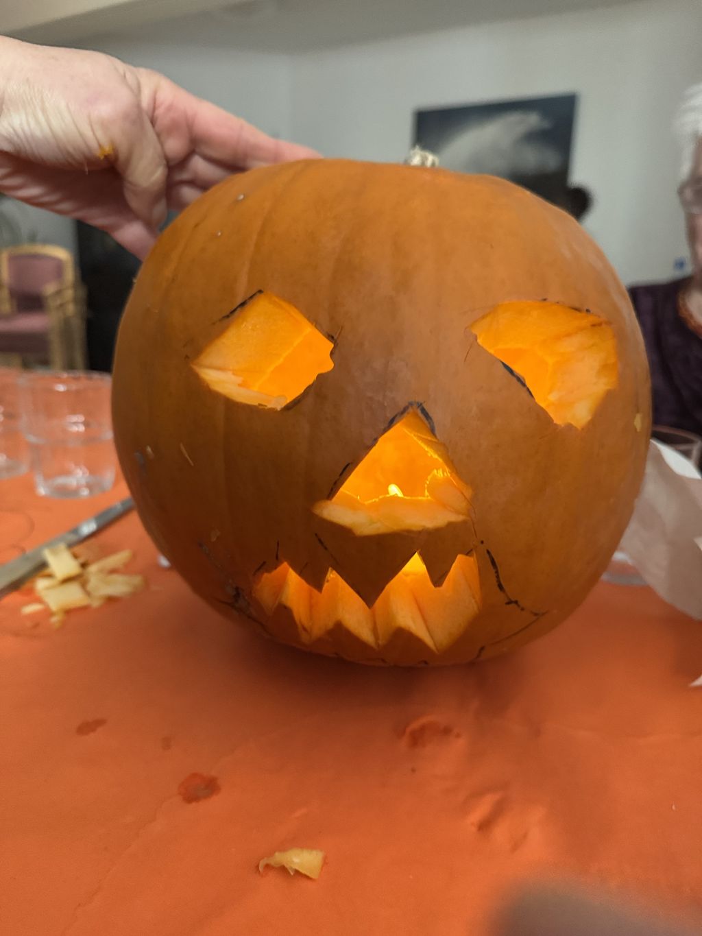 Jung & Alt wünschen Happy Halloween!